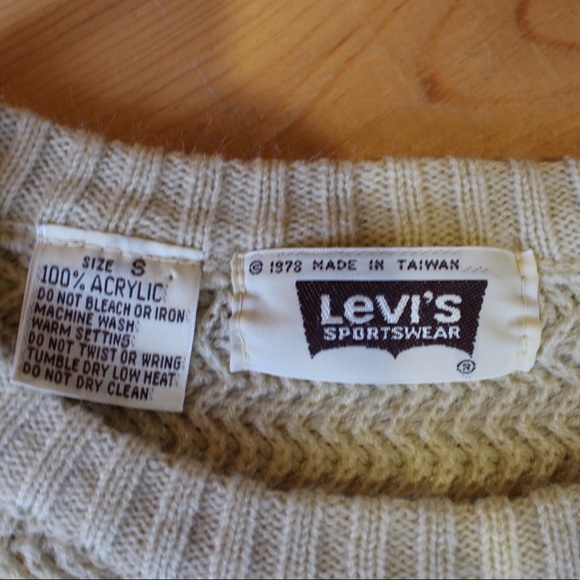 Vintage 70’s Levi’s simple sweater - Picture 3 of 6